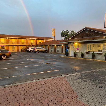 موسيس ليك Inn On 3Rd Ave المظهر الخارجي الصورة